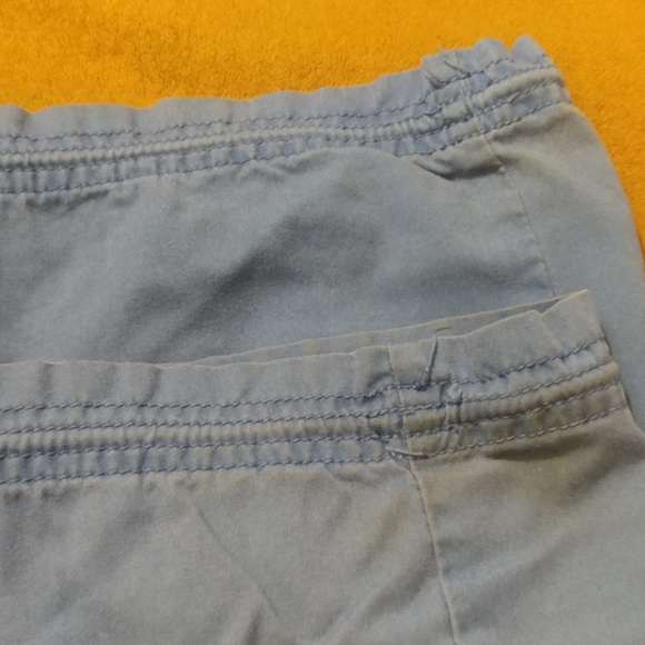 Dark blue size small koi scrub pants - Picture 2 of 3